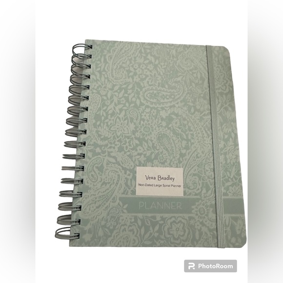 Vera Bradley Non- Dated Spiral Planner in Eden Paisley Mint - Picture 1 of 4